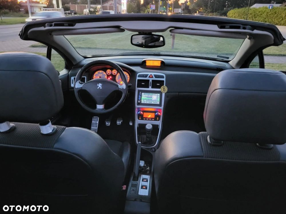 Peugeot 307 CC 2.0 HDi Intense - 13