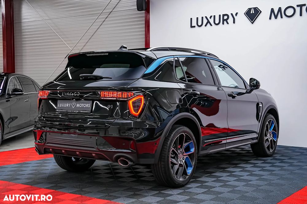 Lynk&Co 01 - 11
