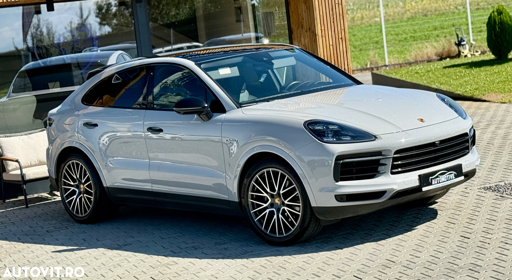 Porsche Cayenne Coupe E-Hybrid Tiptronic S Platinum Edition - 12