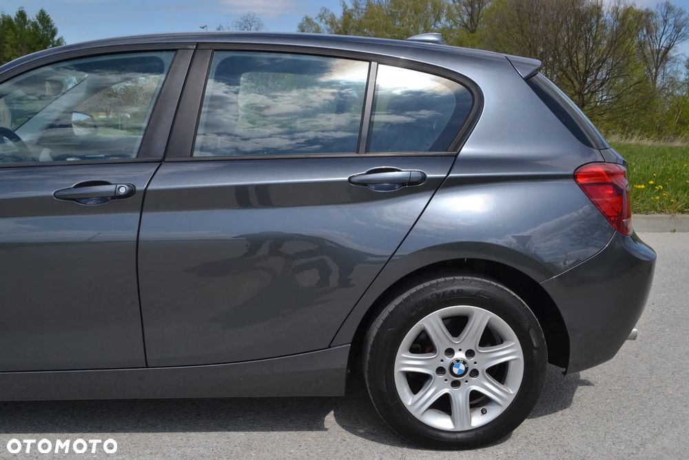 BMW Seria 1 - 10