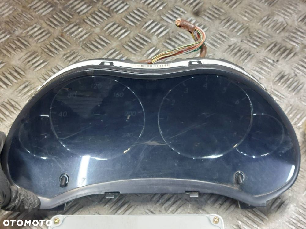 ZESTAW STARTOWY AVENSIS T25 2.0 16V 89661-05630 82641-CA010 83800-05570-H - 9
