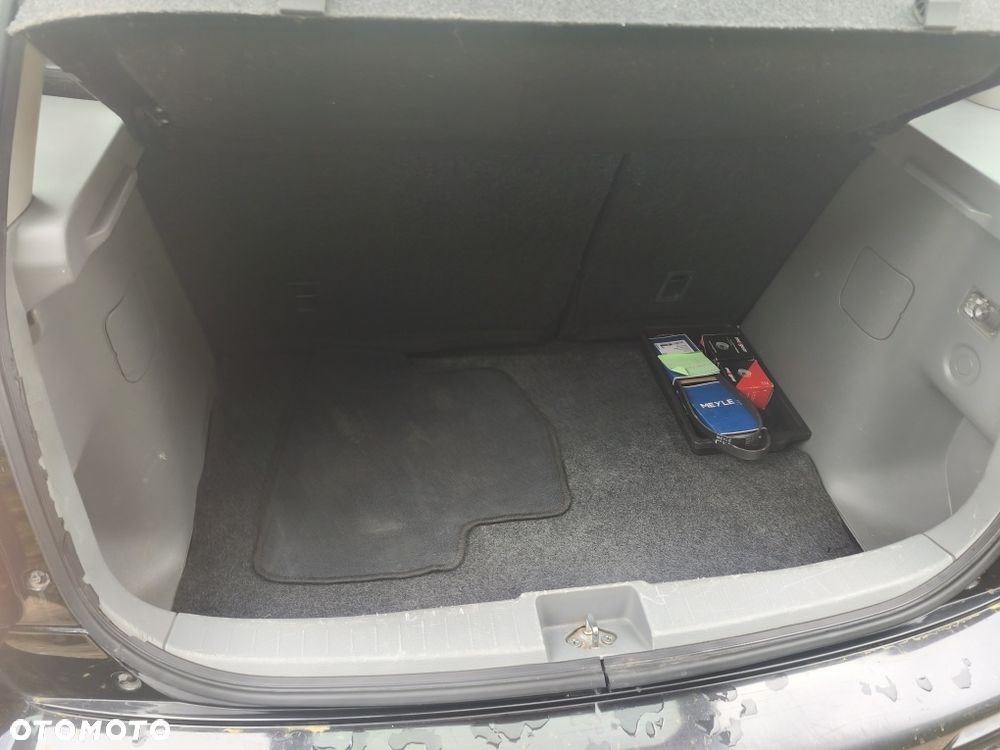 Suzuki SX4 - 8