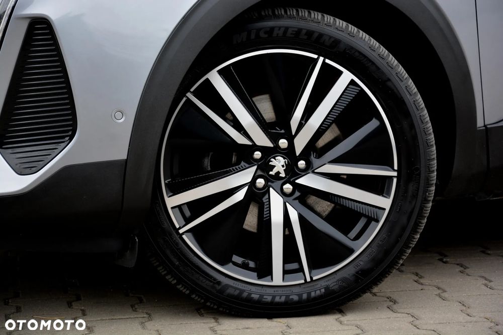 Peugeot 3008 1.6 PureTech HYbrid4 GT Line S&S EAT8 - 15