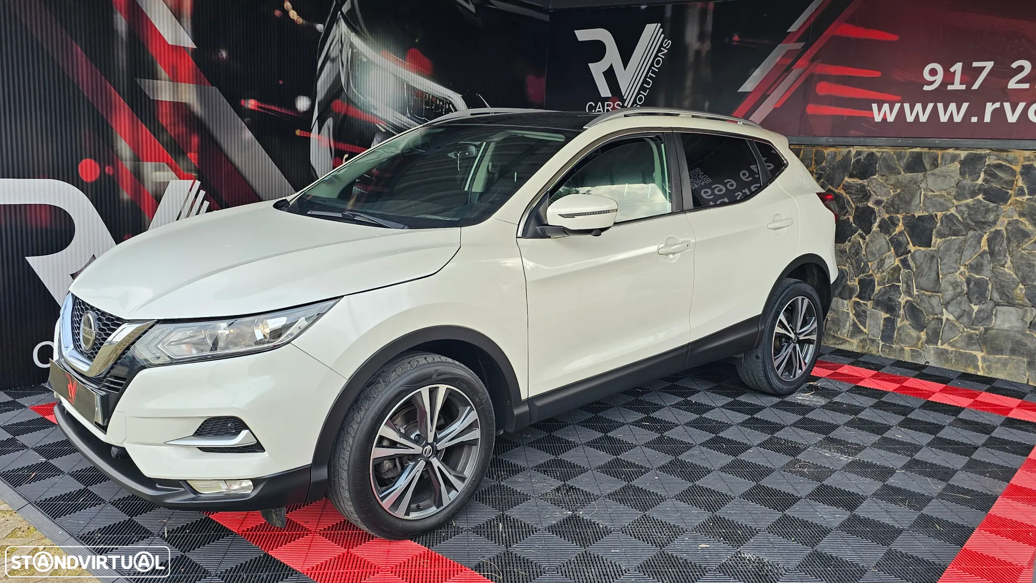 Nissan Qashqai 1.5 dCi N-Connecta J18+Led - 4