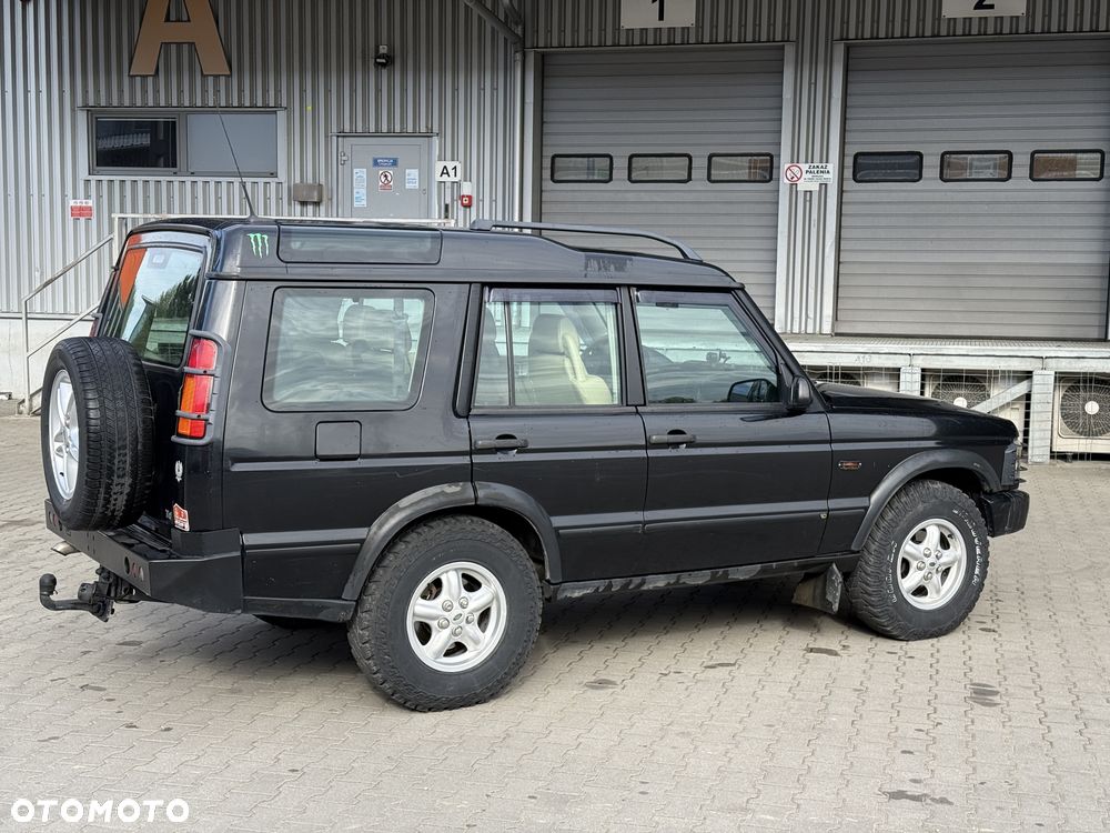 Land Rover Discovery - 4