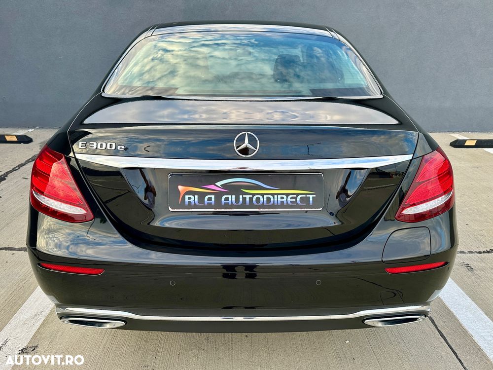 Mercedes-Benz E 300 Aut. - 6