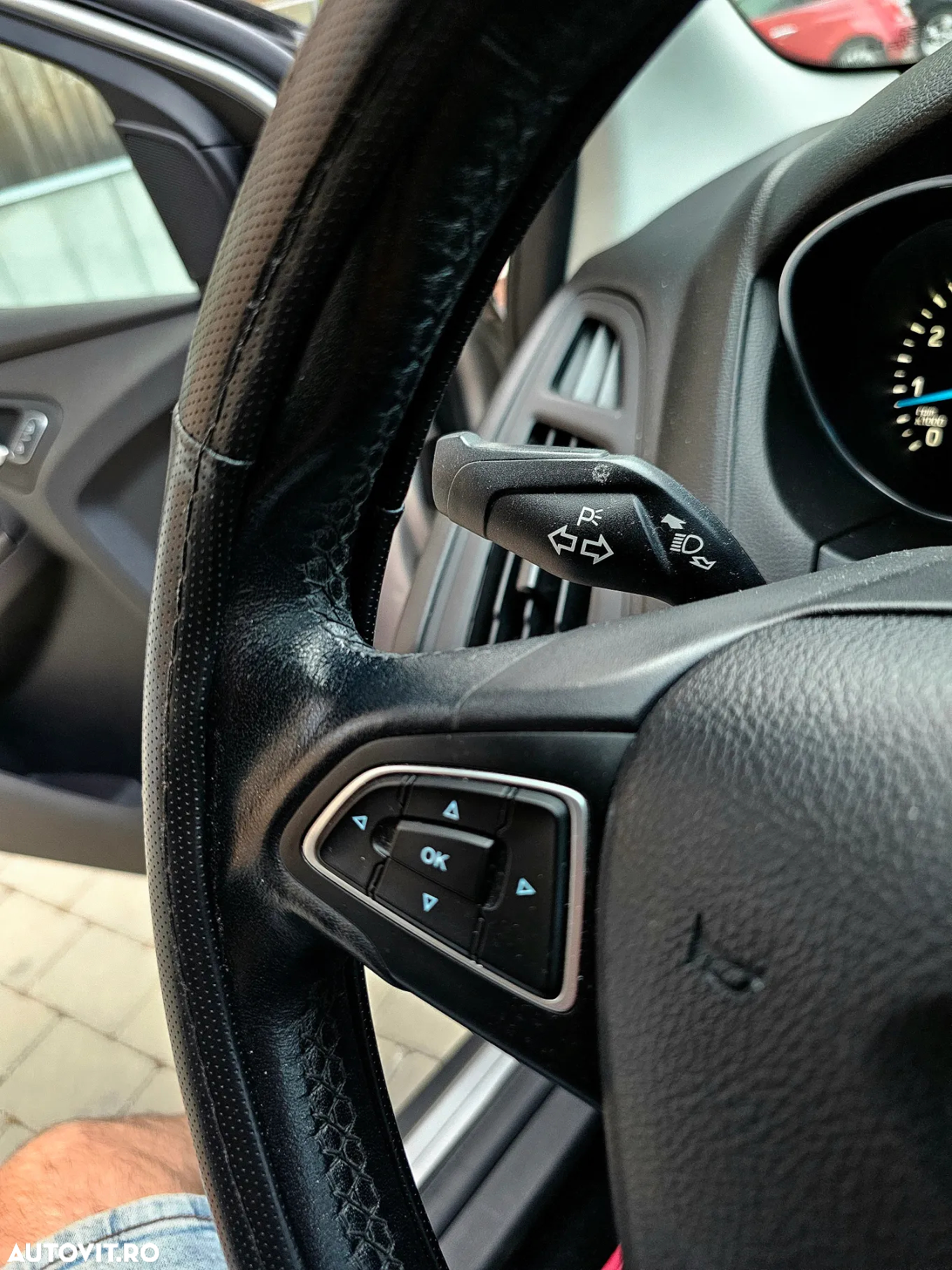Ford Focus 1.0 EcoBoost Trend - 17