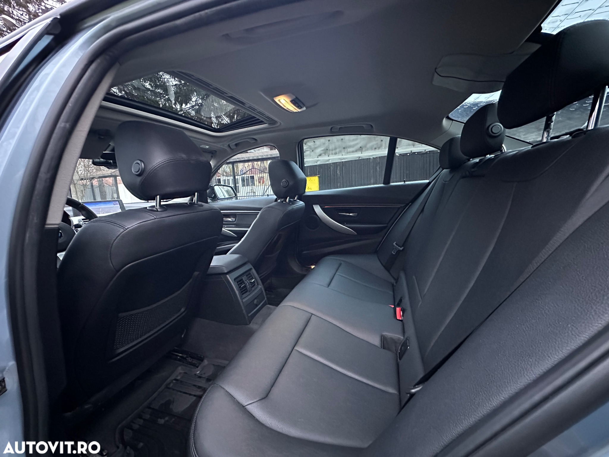 BMW Seria 3 - 11