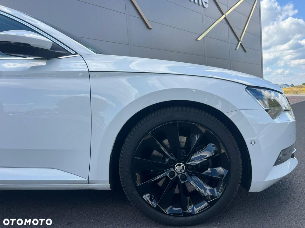 Skoda Superb 2.0 TSI 4x4 DSG Style - 26