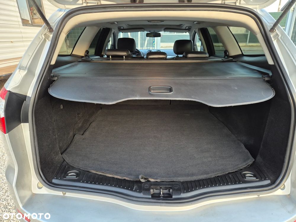 Ford Mondeo 2.0 TDCi Viva Trend - 13