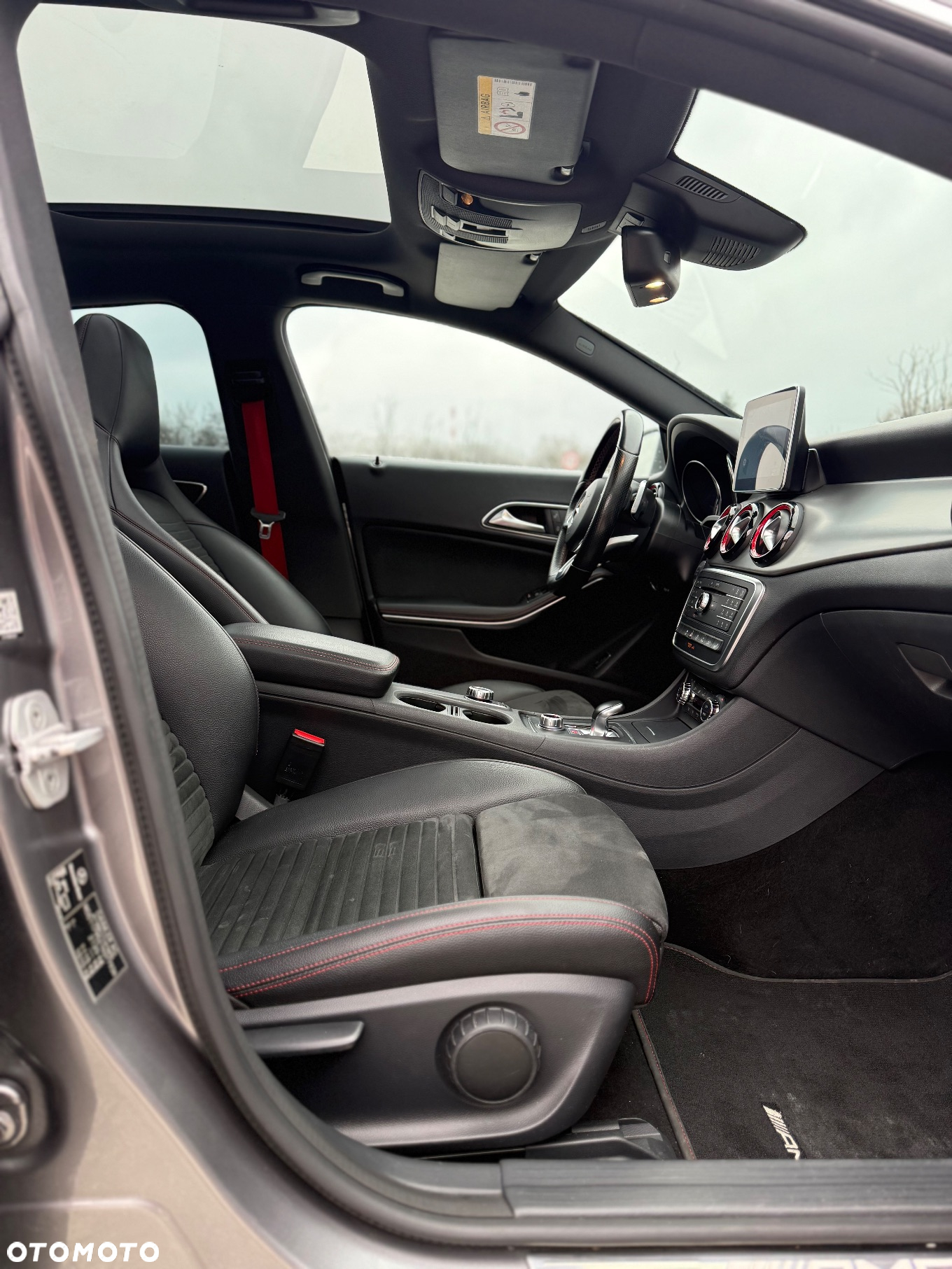 Mercedes-Benz CLA AMG 45 4-Matic - 27
