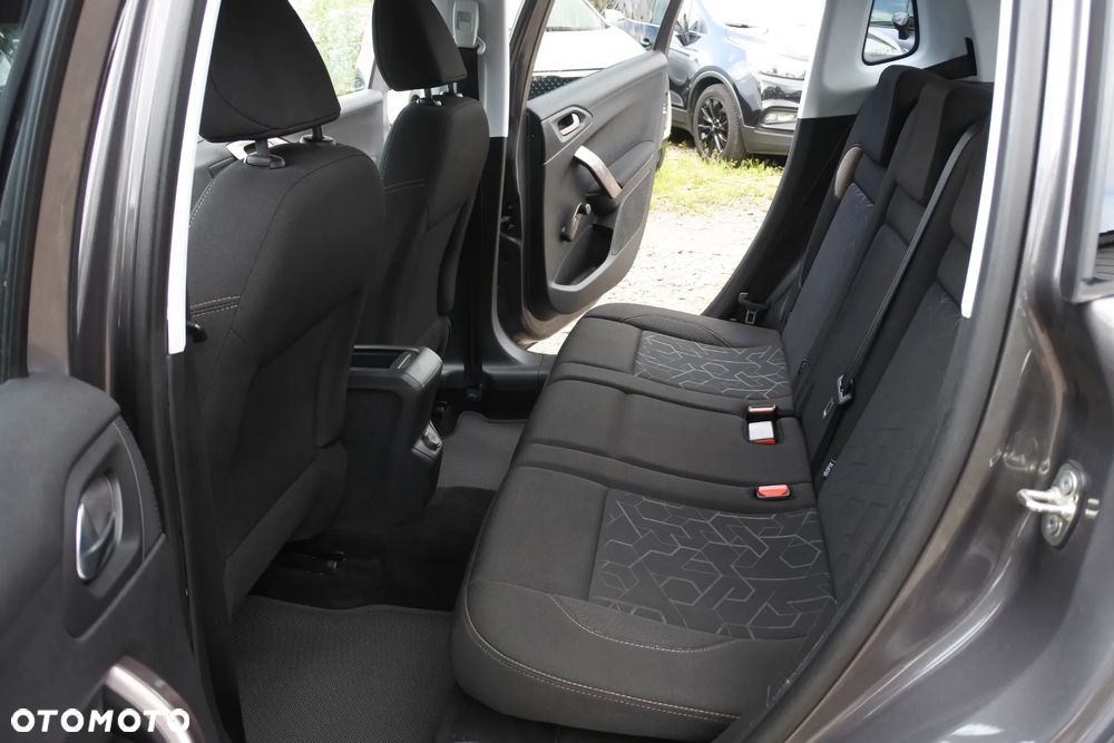 Peugeot 2008 1.2 Pure Tech Style - 9