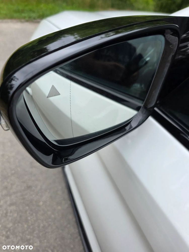 BMW Seria 5 530i xDrive M Sport sport - 16