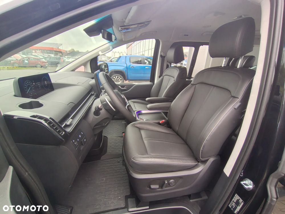 Hyundai Staria 1.6 T-GDI HEV Luxury - 12