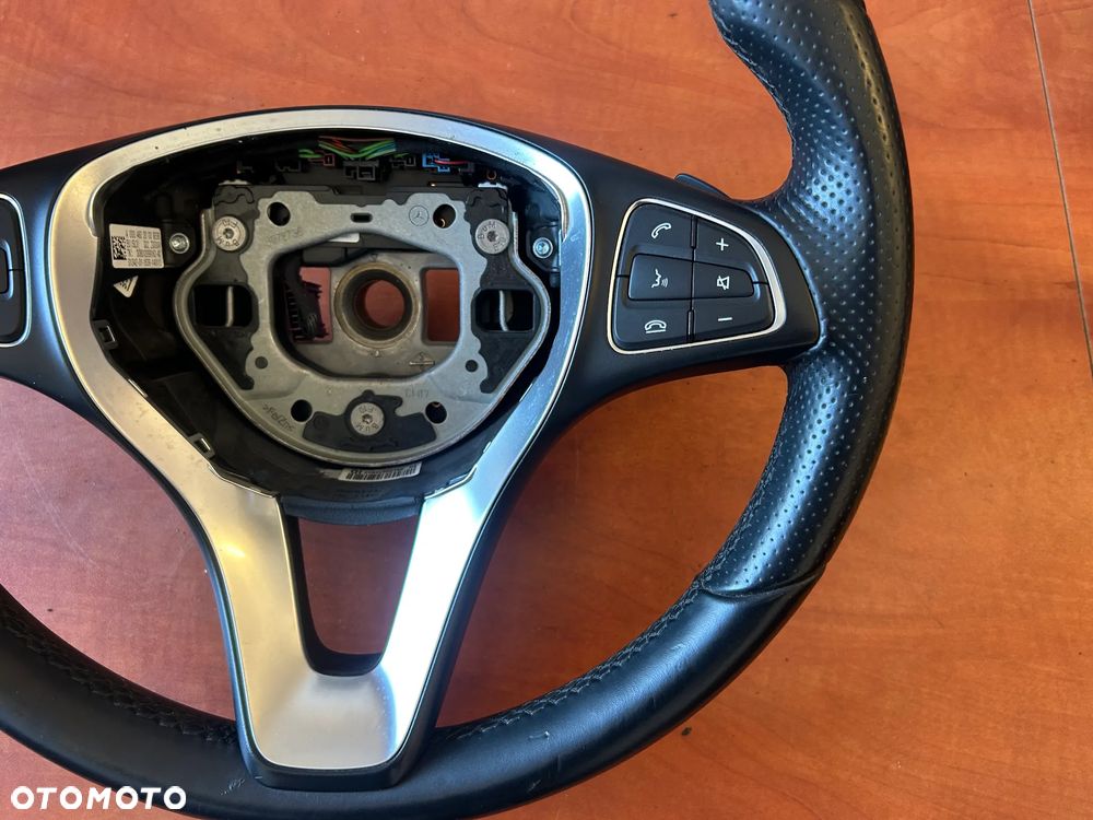 KIEROWNICA SKÓRZANA ŁOPATKI A0004602003 MERCEDES C KLASA W205 - 2