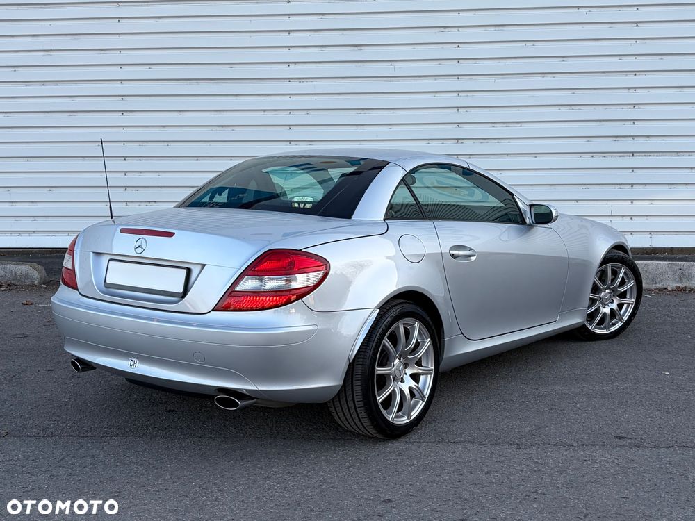 Mercedes-Benz SLK 350 7G-TRONIC - 16