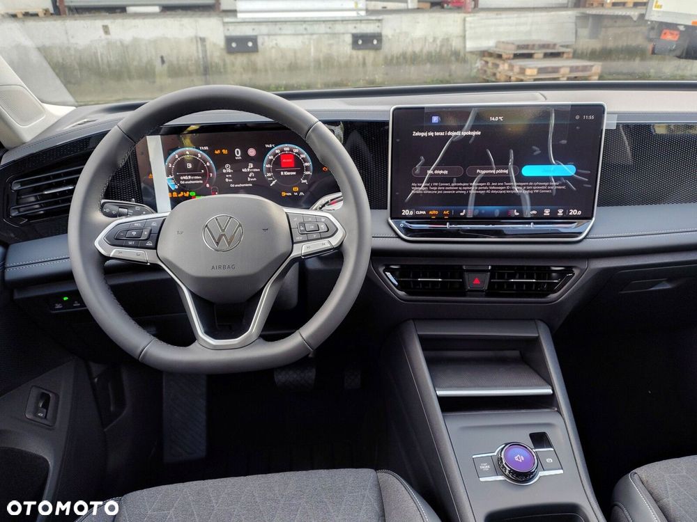 Volkswagen Tiguan - 39
