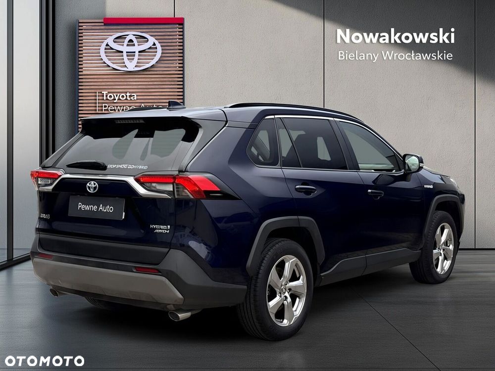 Toyota Rav4 2021 photo 2