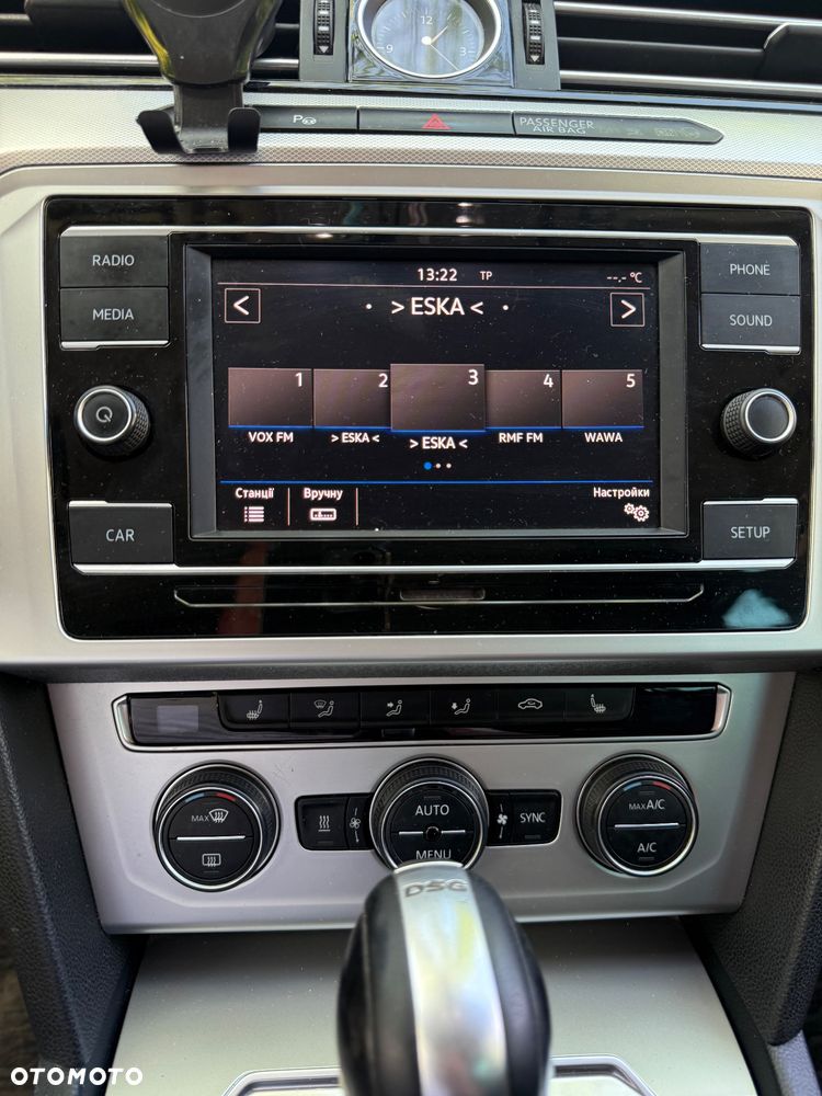 Volkswagen Passat - 18