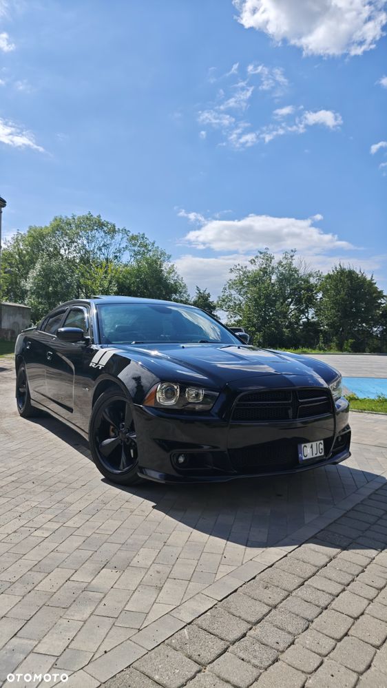 Dodge Charger - 2