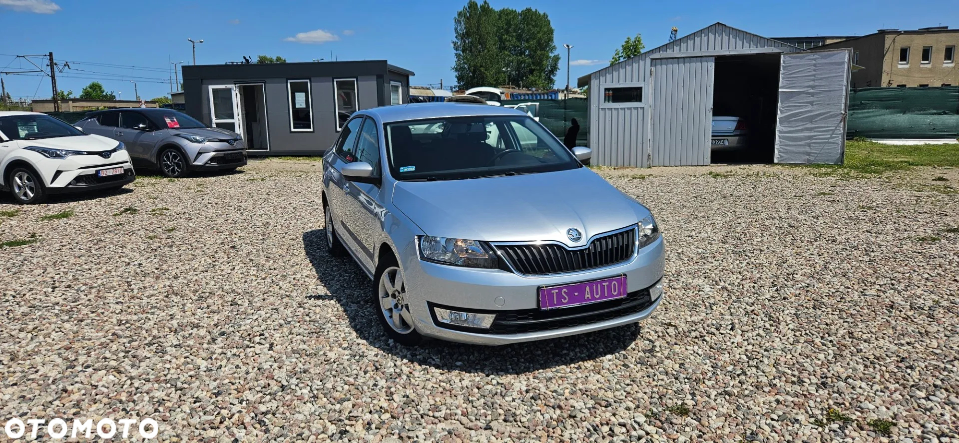 Skoda RAPID - 7