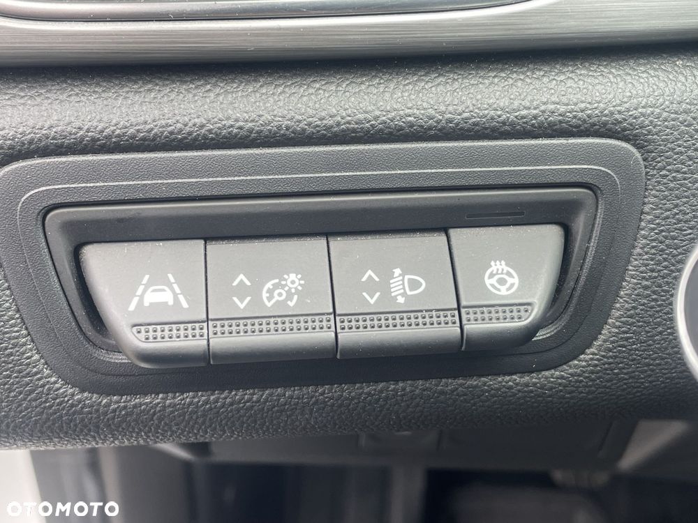Renault Captur 1.0 TCe Intens - 20