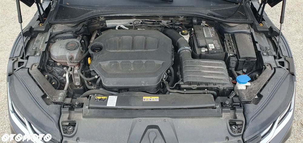 Volkswagen Arteon 2.0 TSI DSG R-Line Edition - 12