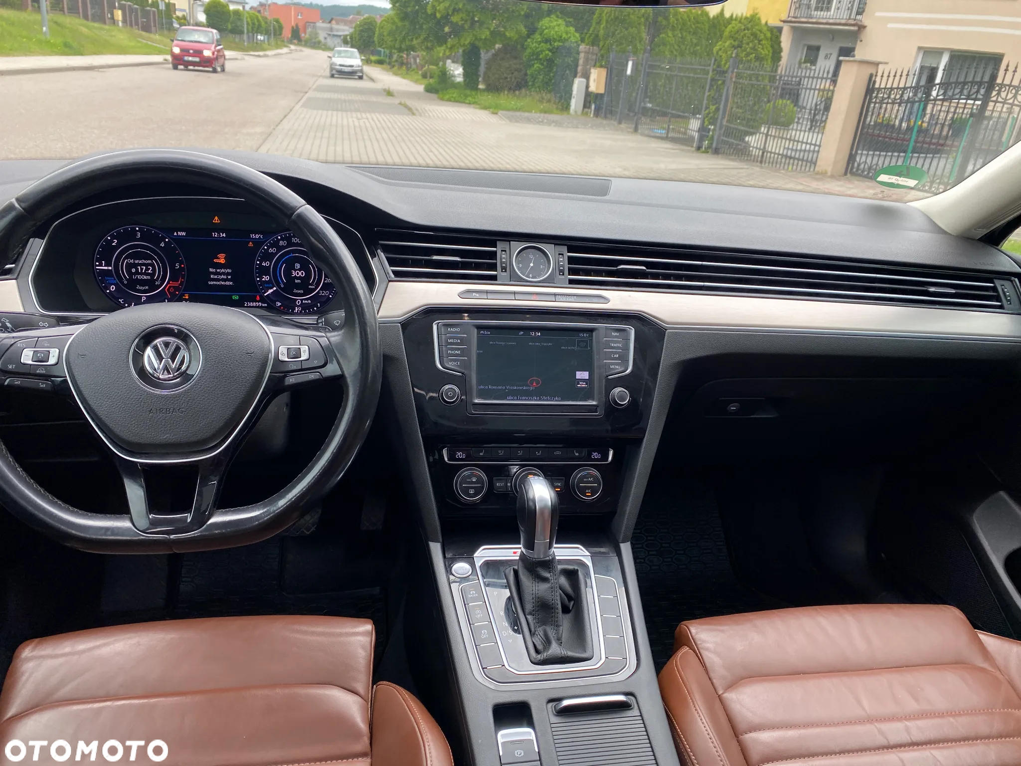 Volkswagen Passat 2.0 TDI 4Mot Elegance DSG - 22