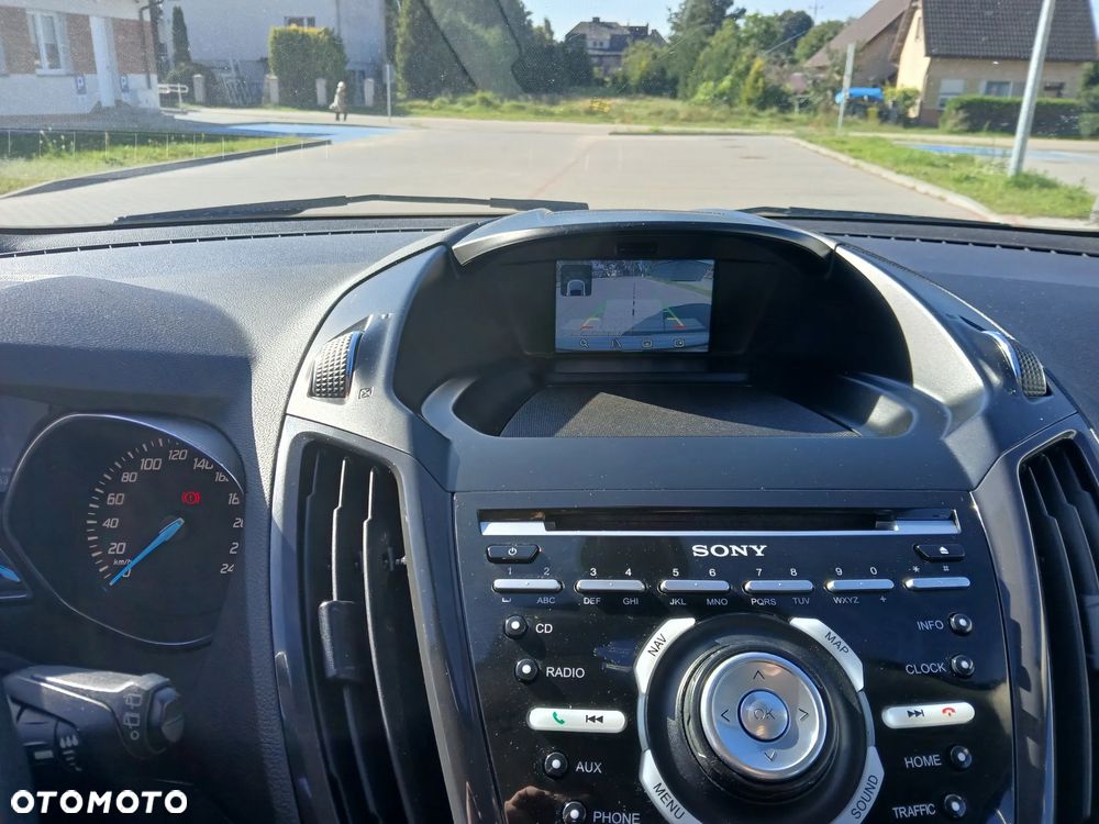 Ford Kuga - 11