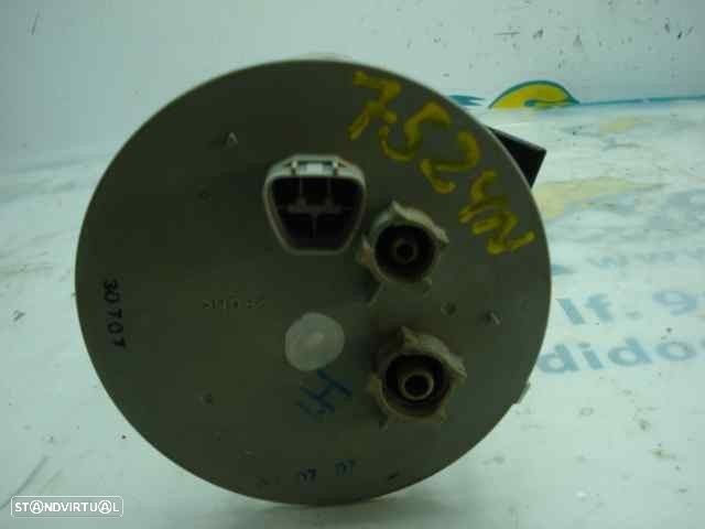 SENSOR DE COMBUSTÍVEL TOYOTA LAND CRUISER PRADO 2003 -8332060440 - 2
