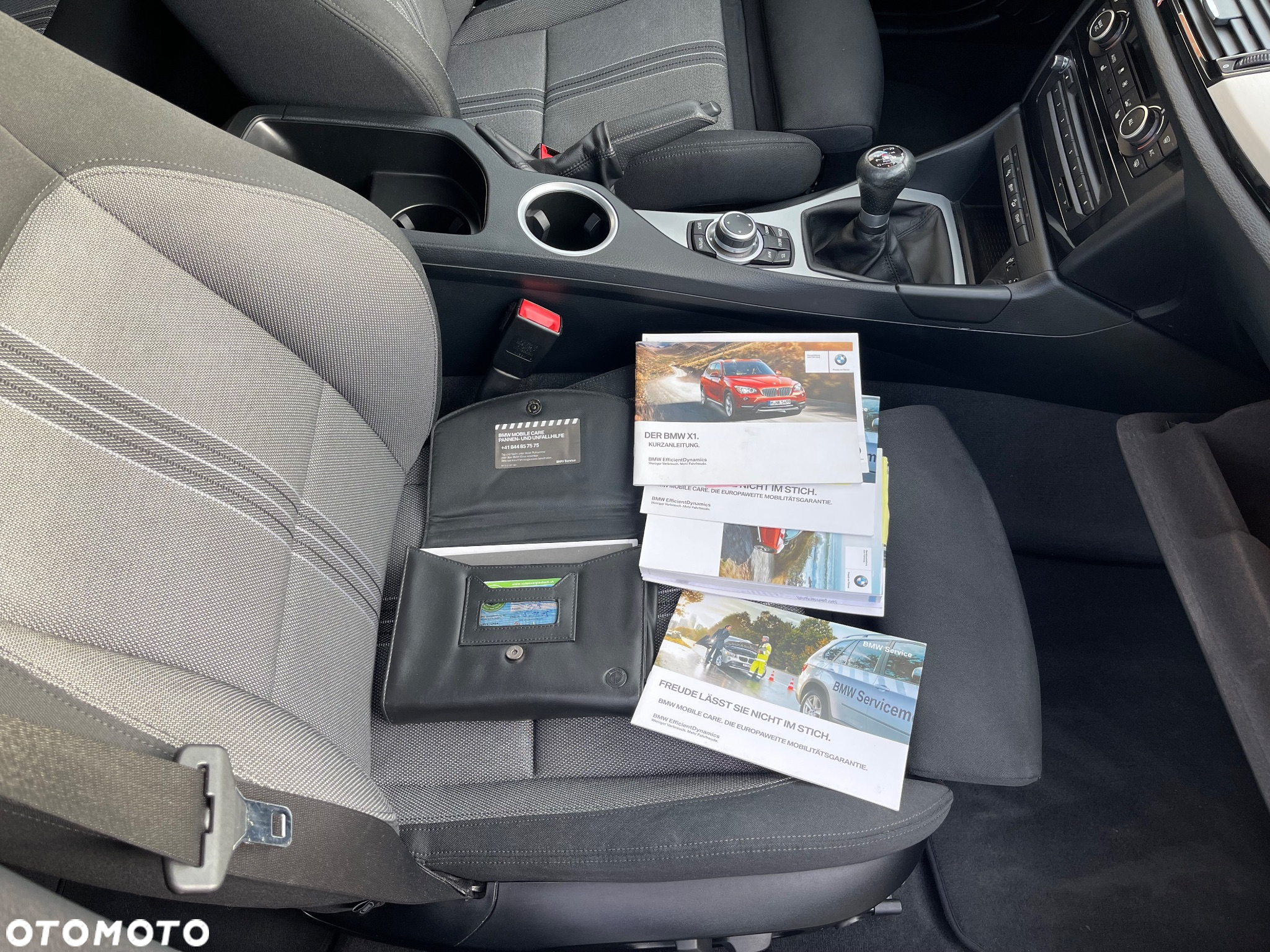 BMW X1 xDrive20i Sport Line - 14