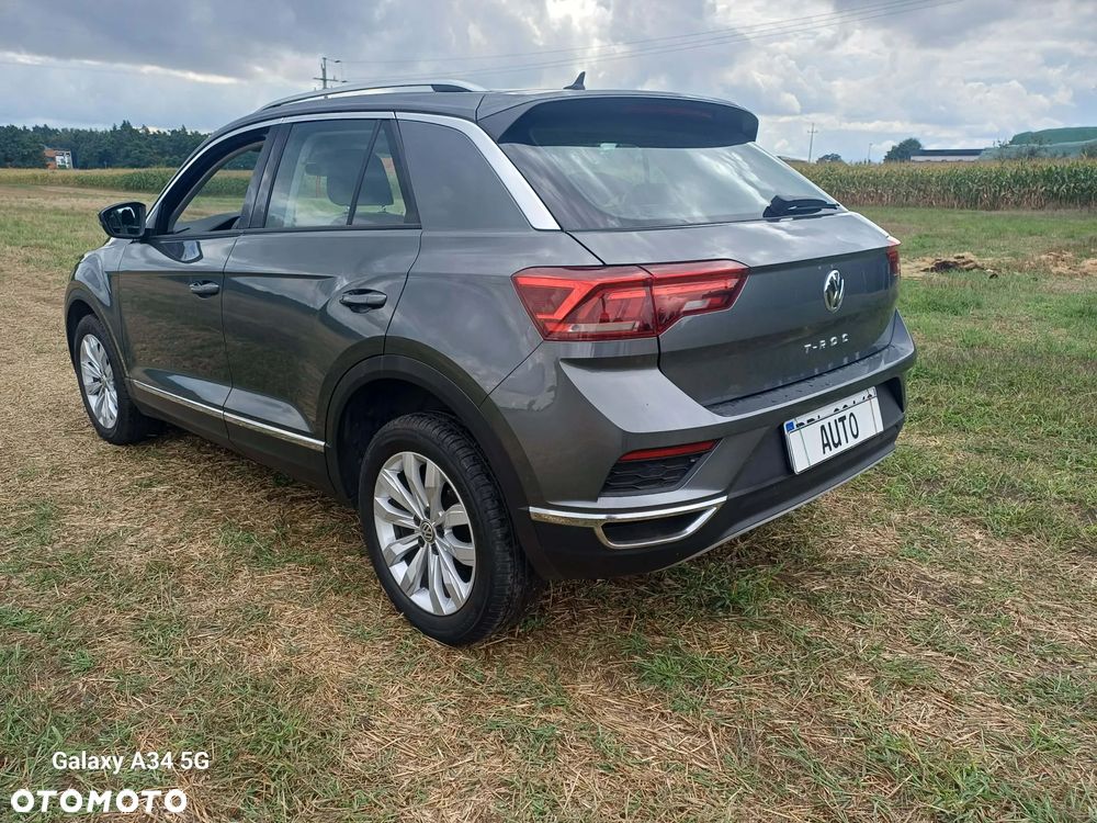 Volkswagen T-Roc - 5