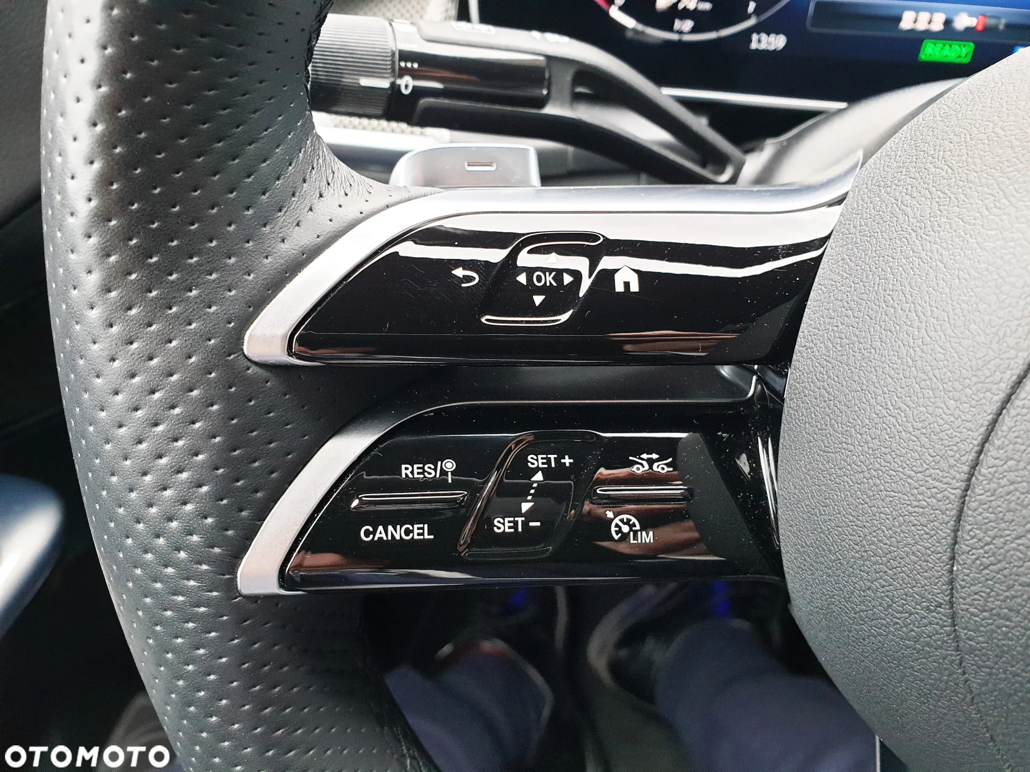 Mercedes-Benz GLC Coupe 300 e PHEV 4-Matic AMG Line - 28