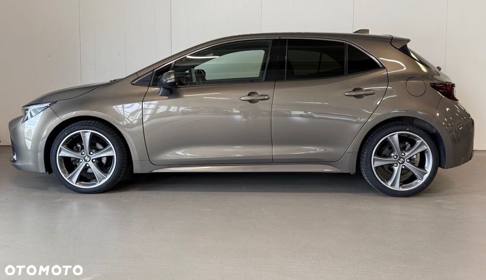 Toyota Corolla 1.8 Hybrid Active - 2