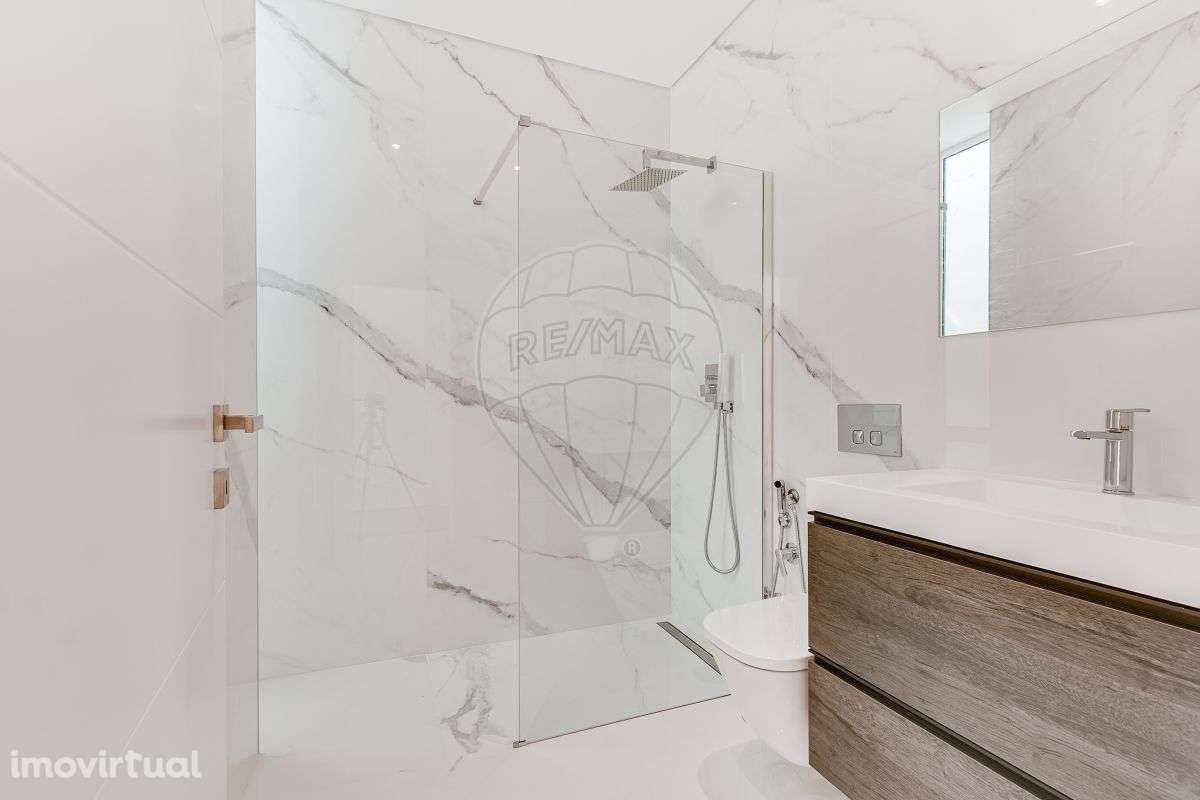 Moradia T4 para venda - Grande imagem: 3/38