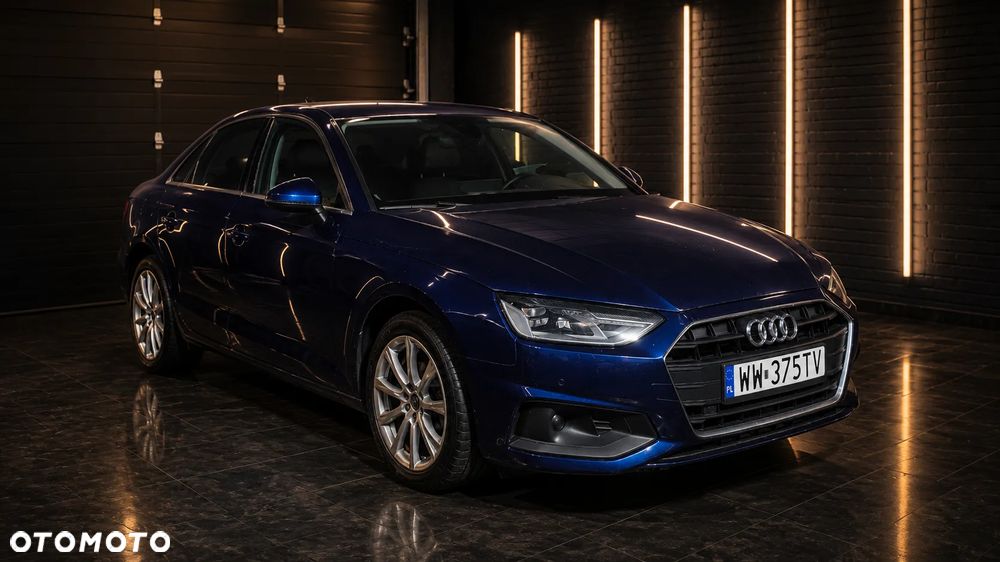 Audi A4 Limousine - 3