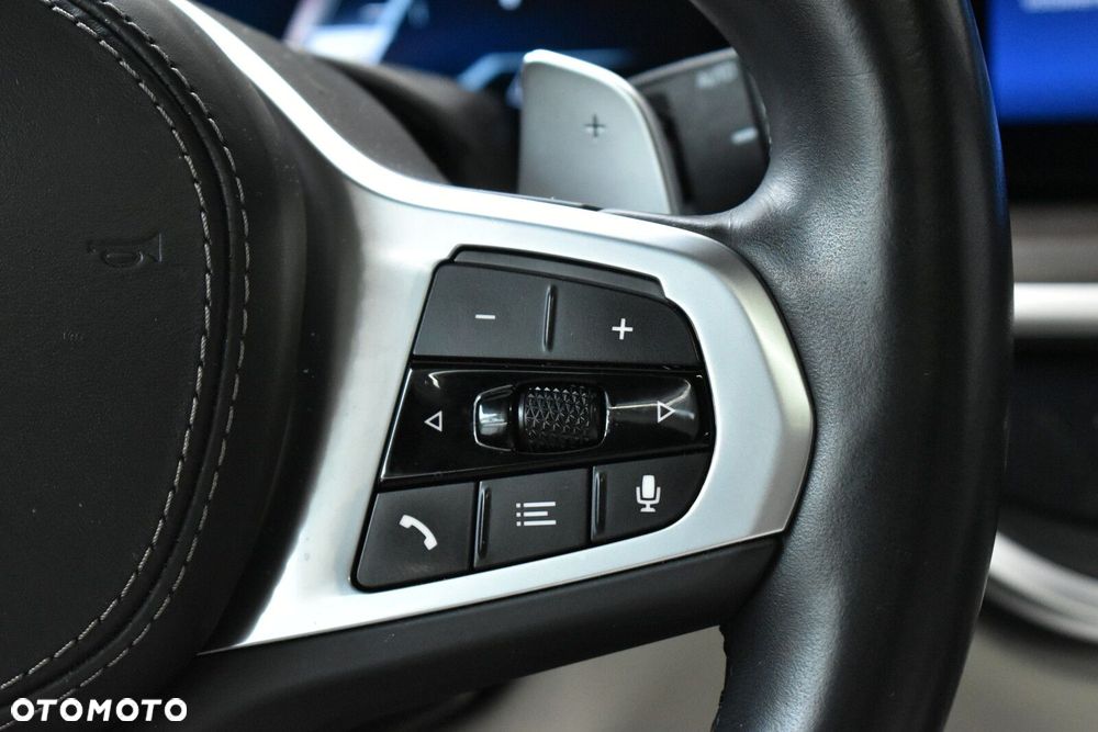 BMW X7 - 18