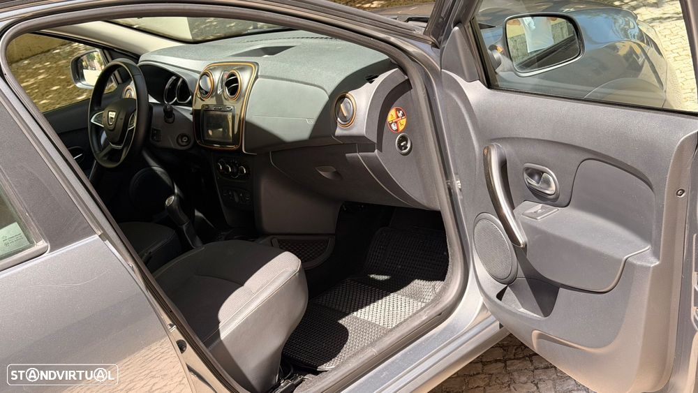 Dacia Sandero 0.9 TCe Stepway - 26