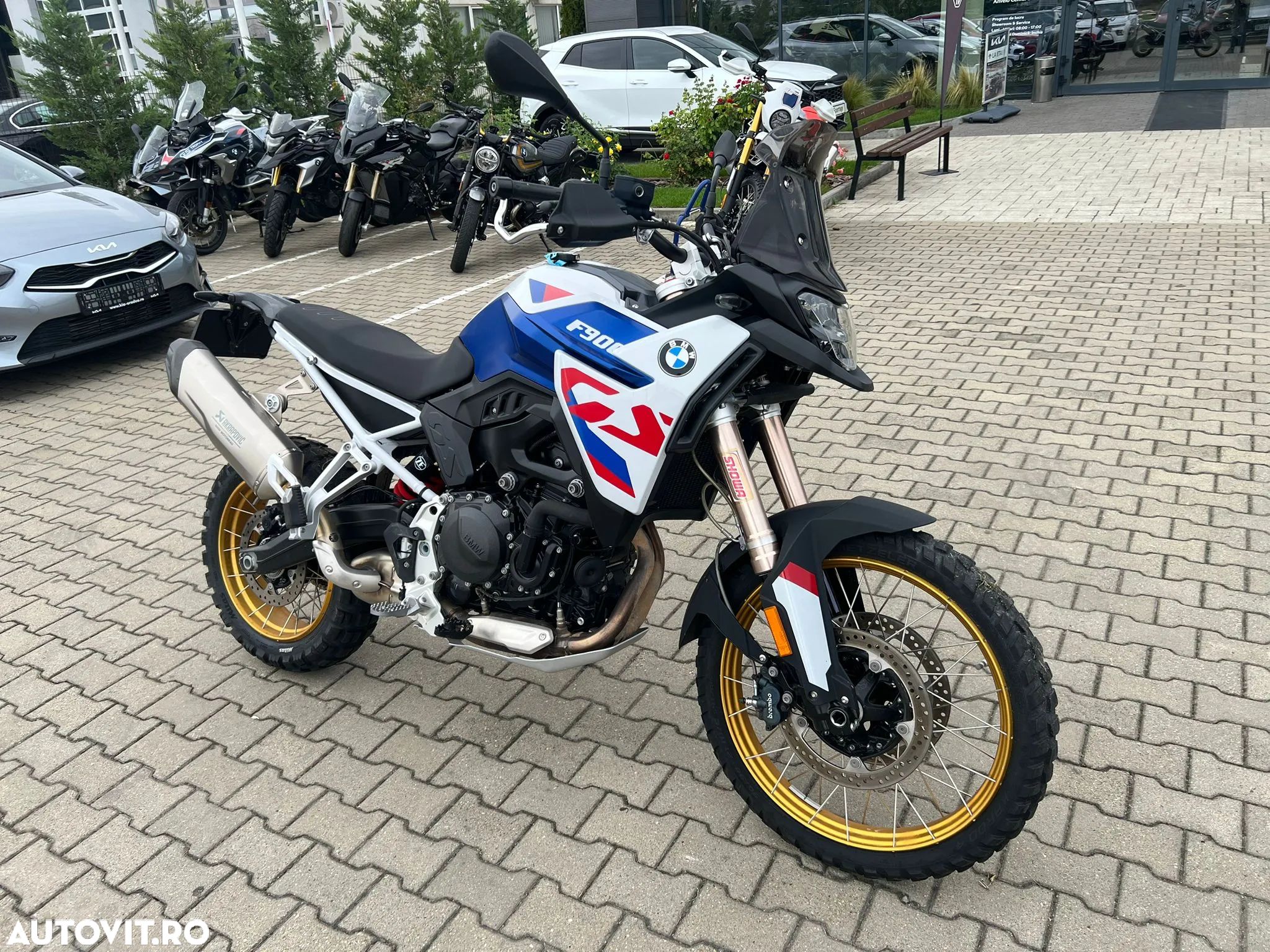 BMW F 900 GS - 1