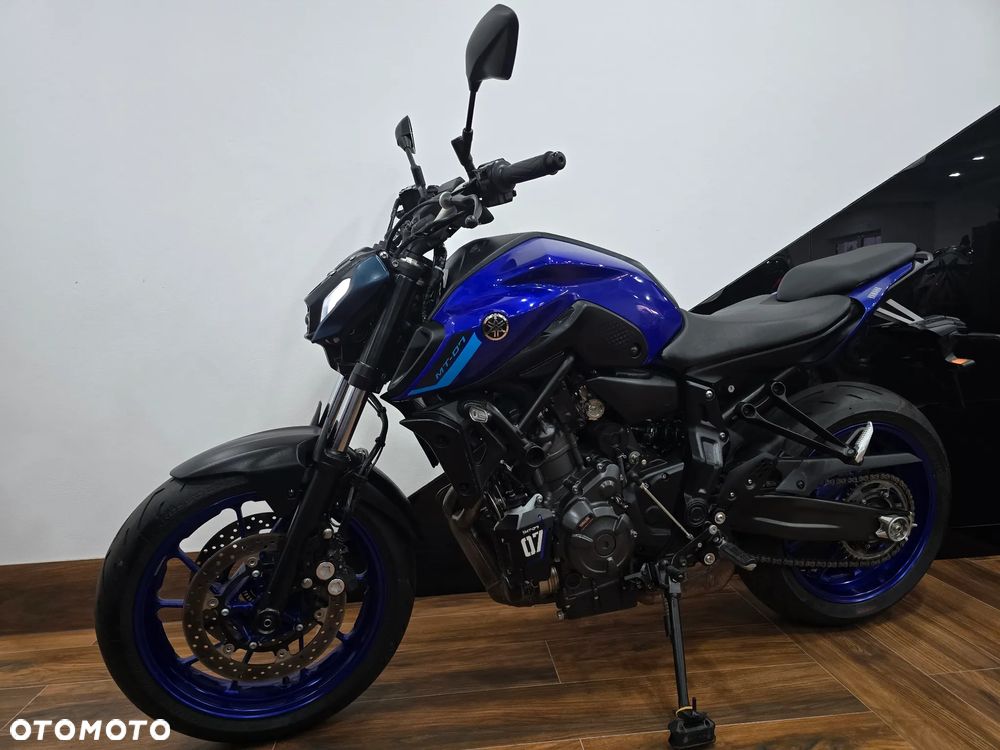 Yamaha MT - 33