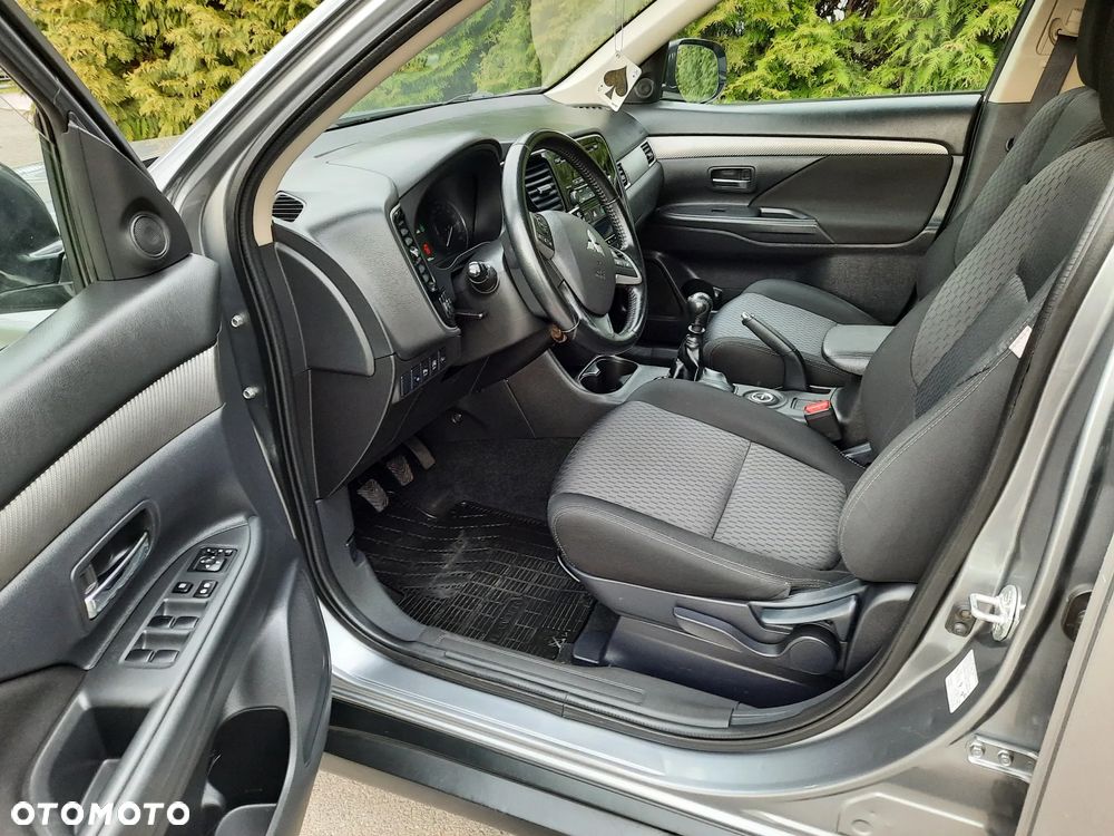 Mitsubishi Outlander 2.2 DID Intense + 4WD - 3