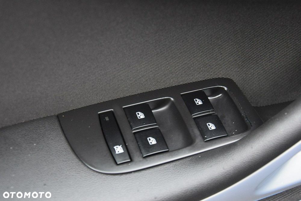 Opel Zafira 1.4 Turbo Active - 22