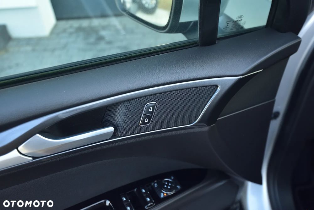 Ford Mondeo 2.0 EcoBlue Executive - 24
