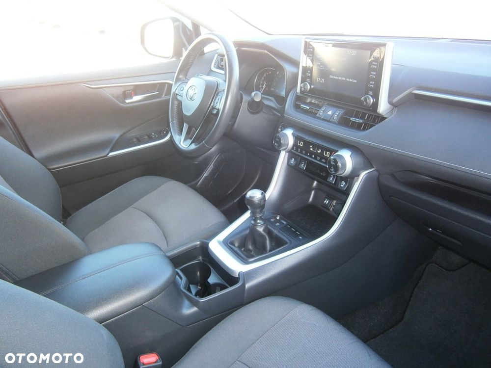 Toyota RAV4 2.0 Comfort 4x2 - 10