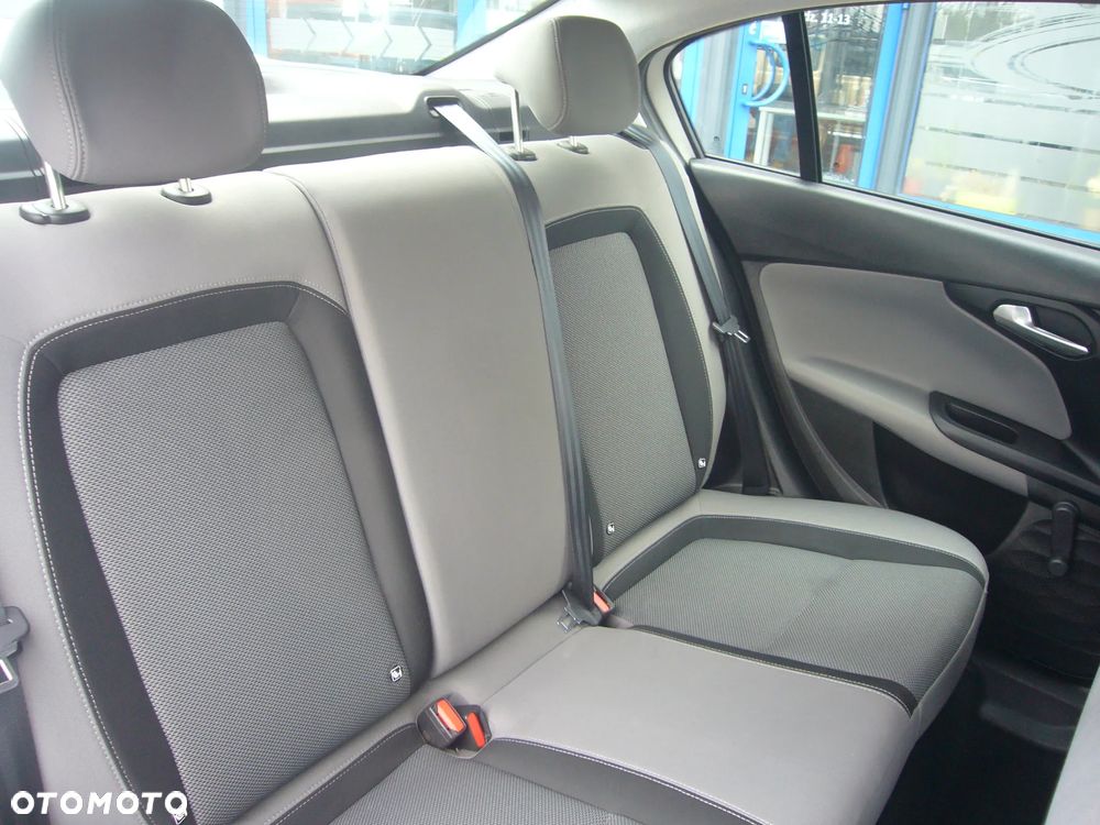 Fiat Tipo 1.4 16V - 17