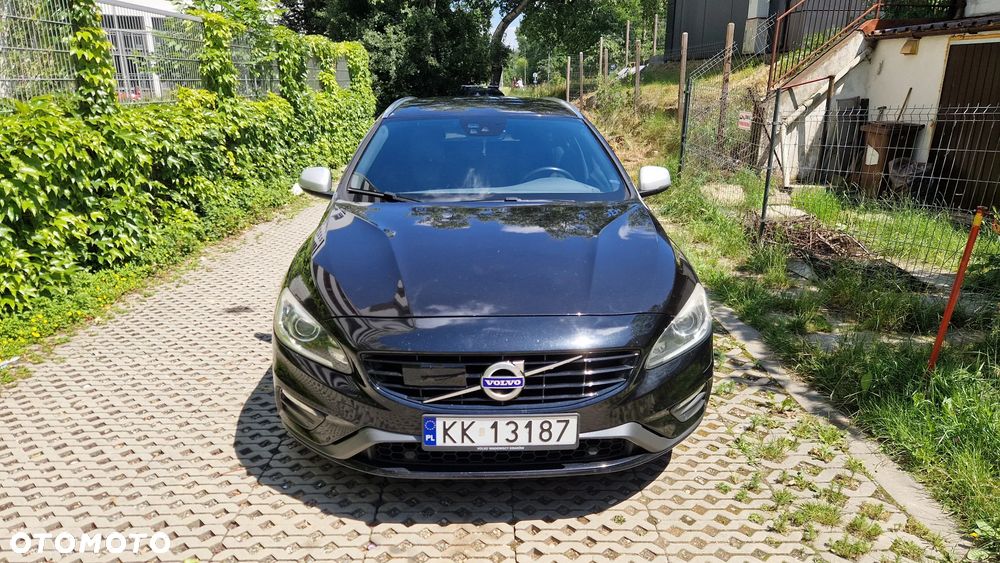 Volvo V60 T5 Drive-E R-Design Momentum - 4