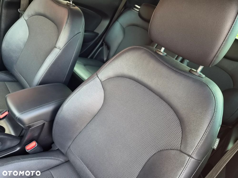 Hyundai ix35 1.6 2WD blue Comfort - 29