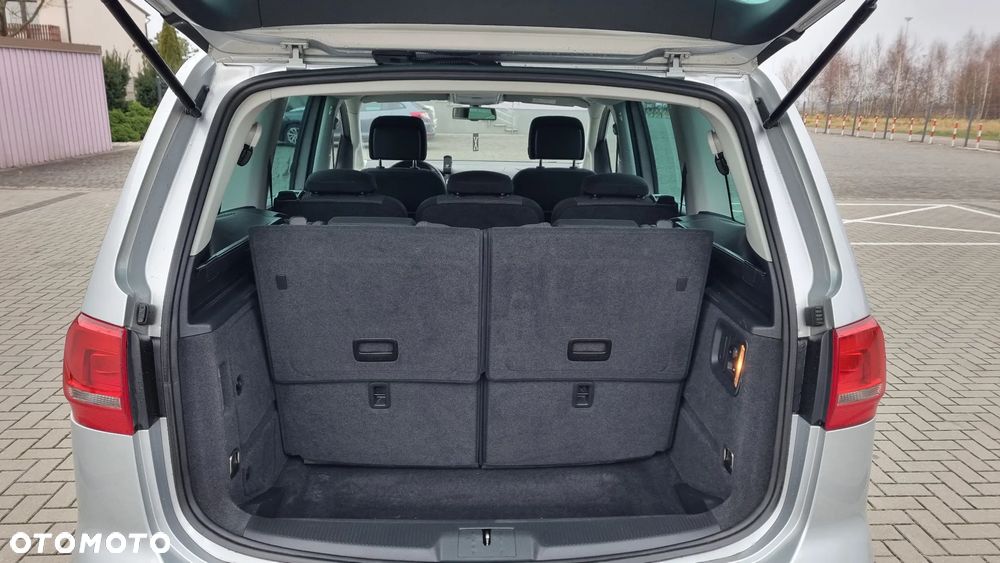 Volkswagen Sharan 2.0 TDI Comfortline - 9