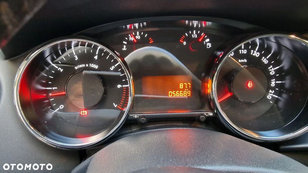 Peugeot 3008 1.6 THP Style - 8