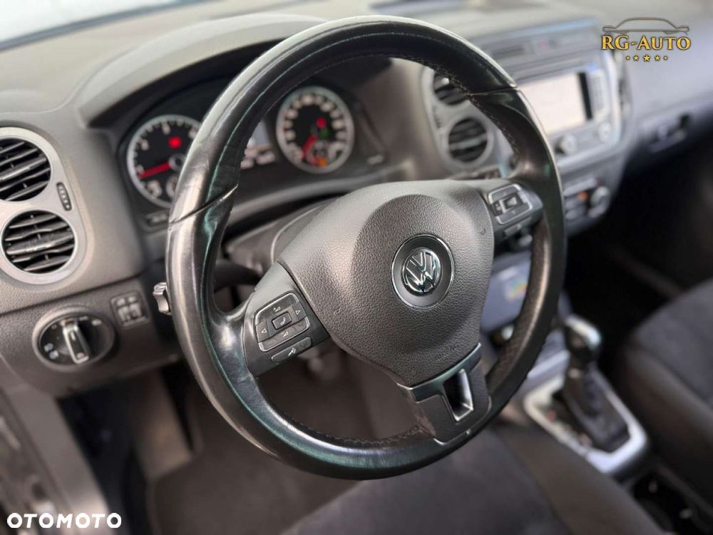 Volkswagen Tiguan - 36